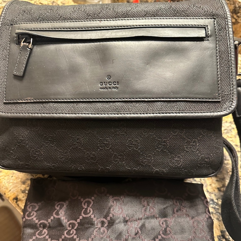 GUCCI GG Black Canvas Shoulder Bag or Crossbody Bag Black Canvas T00R - Picture 12 of 14